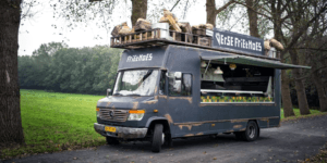 Friethoes Mercedes food truck